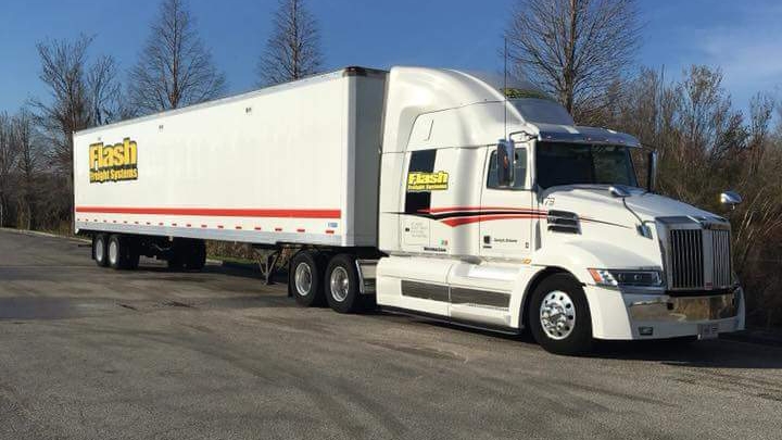 Flash Freight Systems is looking for Professional Drivers